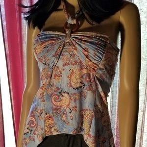 Sleeveless summer shirt